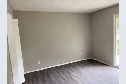 1085 Linde Avenue #1085, New Braunfels, TX 78130 - Photo 6