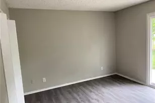 1085 Linde Ave, New Braunfels, TX 78130 - Photo 6