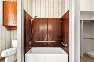 12914 Pfluger Berkman Rd, Coupland, TX 78615 - Photo 22