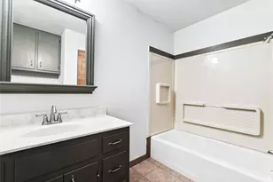 12914 Pfluger Berkman Rd, Coupland, TX 78615 - Photo 14