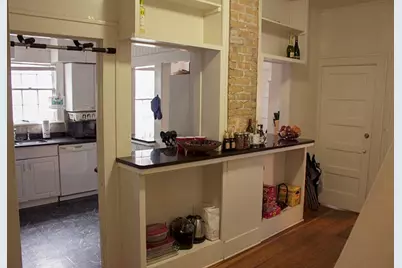 2800 Salado Street, Austin, TX 78705 - Photo 10