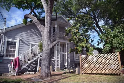 2800 Salado Street, Austin, TX 78705 - Photo 2
