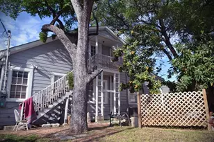 2800 Salado St, Austin, TX 78705 - Photo 2