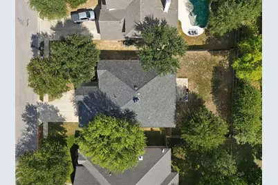 532 Crooked Creek, Buda, TX 78610 - Photo 34