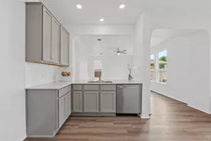 252 Benmyrtle Trl, Georgetown, TX 78626 - Photo 16