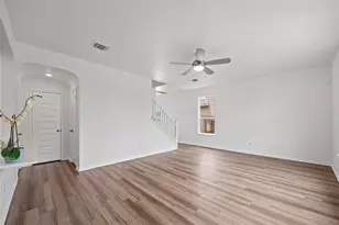 252 Benmyrtle Trl, Georgetown, TX 78626 - Photo 10