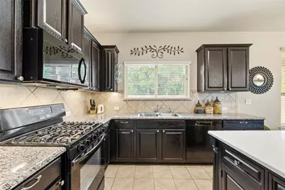 1453 Hamiltons Way, Leander, TX 78641 - Photo 12