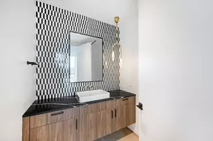 1006 Baylor St, Austin, TX 78703 - Photo 16