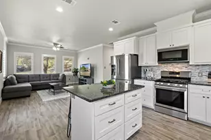 414 Gregg Dr, Spicewood, TX 78669 - Photo 30