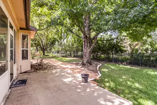 102 Wild Rose Dr, Georgetown, TX 78633 - Photo 24
