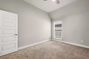 3105 High Meadow St, Seguin, TX 78155 - Photo 14