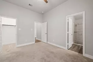 3105 High Meadow St, Seguin, TX 78155 - Photo 12