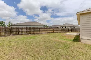 509 Callisto Ct, Jarrell, TX 76537 - Photo 20