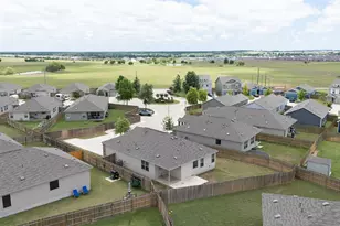 509 Callisto Ct, Jarrell, TX 76537 - Photo 24