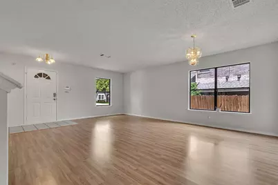8007 Bramble Bush Drive, Austin, TX 78747 - Photo 4