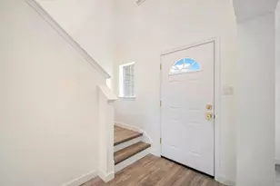 13501 Sierra Wind Ln, Elgin, TX 78621 - Photo 12