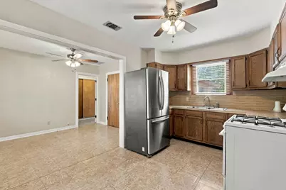 2303 Kinney Road, Austin, TX 78704 - Photo 4