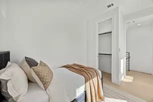 6502 Porter St, Austin, TX 78741 - Photo 14