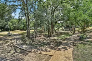 1015 E Yager Ln, Austin, TX 78753 - Photo 16