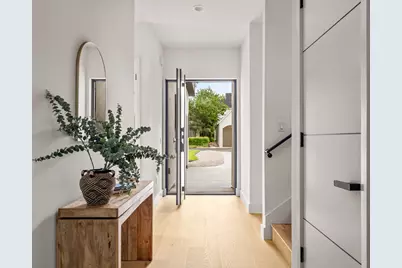 1901 W Saint Johns Avenue, Austin, TX 78757 - Photo 6