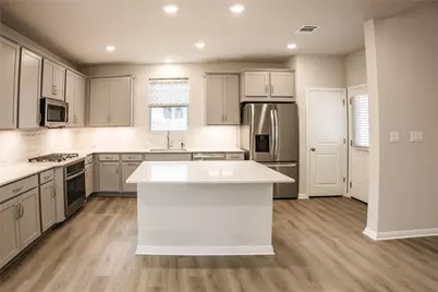 120 Baron Von Gator Drive, San Marcos, TX 78666 - Photo 6