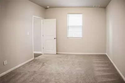 120 Baron Von Gator Drive, San Marcos, TX 78666 - Photo 12