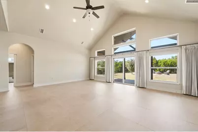 541 Stars and Stripes, Fischer, TX 78623 - Photo 10