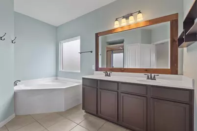 1445 Treeta Trail, Kyle, TX 78640 - Photo 16