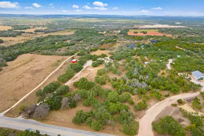 214 Edmonds Avenue, Johnson City, TX 78636 - Photo 30