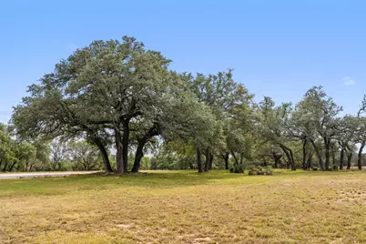 214 Edmonds Avenue, Johnson City, TX 78636 - Photo 24