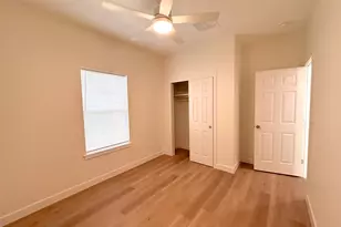 815 5th St, Lockhart, TX 78644 - Photo 18