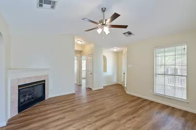 5911 Steiner, Kyle, TX 78640 - Photo 10