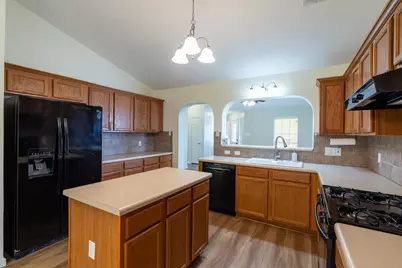 5911 Steiner, Kyle, TX 78640 - Photo 12