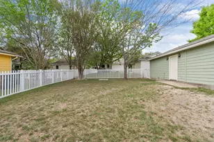 5911 Steiner, Kyle, TX 78640 - Photo 32