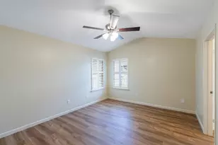 5911 Steiner, Kyle, TX 78640 - Photo 18