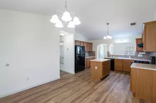 5911 Steiner, Kyle, TX 78640 - Photo 16