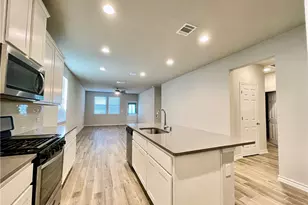 7616 Leitrim Wy, Austin, TX 78754 - Photo 4