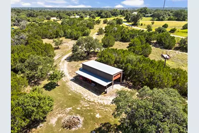 5775 County Road 200, Liberty Hill, TX 78642 - Photo 32