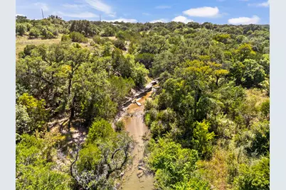 5775 County Road 200, Liberty Hill, TX 78642 - Photo 14