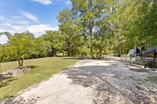 5775 Co Rd 200, Liberty Hill, TX 78642 - Photo 26