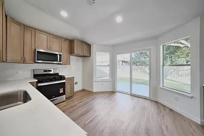 17539 Bishopsgate Drive, Pflugerville, TX 78660 - Photo 32
