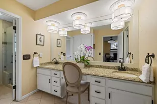 10507 Plumewood Dr, Austin, TX 78750 - Photo 16