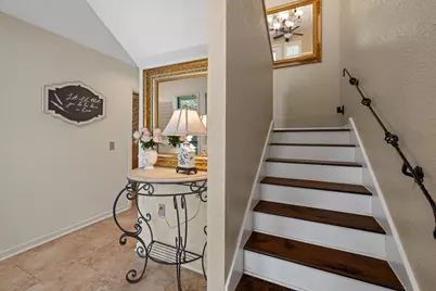 10507 Plumewood Drive, Austin, TX 78750 - Photo 12