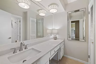 10507 Plumewood Drive, Austin, TX 78750 - Photo 20