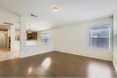 11612 Larch Valley Drive, Austin, TX 78754 - Photo 2