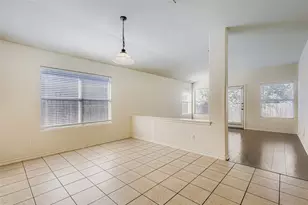 11612 Larch Valley Dr, Austin, TX 78754 - Photo 4