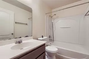 11612 Larch Valley Dr, Austin, TX 78754 - Photo 10