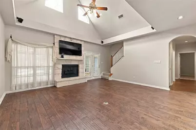 105 Pine Point Cove, Elgin, TX 78621 - Photo 6