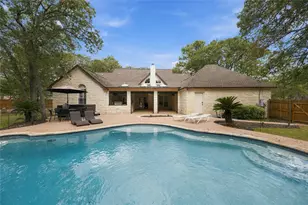 105 Pine Point Cove, Elgin, TX 78621 - Photo 34