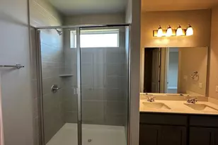 109 Riverhill Dr Dr, Georgetown, TX 78628 - Photo 16